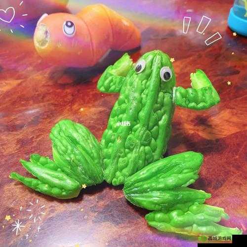 水果、蔬菜和动物的奇妙组合:草莓榴莲丝瓜小猪无限看